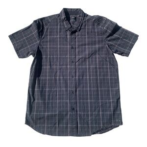 Oakley Men's Plaid Short Sleeve Button-Up Shirt - Black & Gray - Size Large